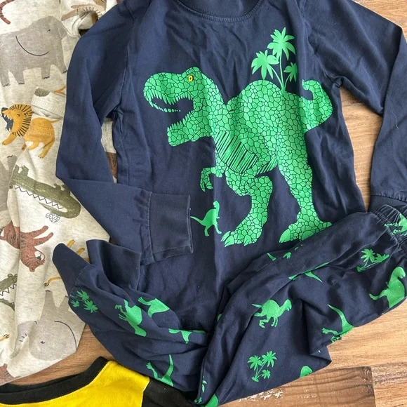 Mixed Boys Pajama Bundle with Dinosaur, Batman & Animal Prints - Picture 6 of 10